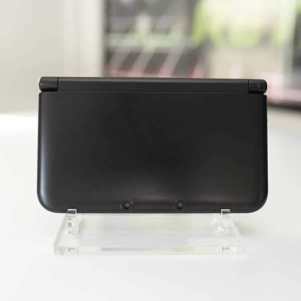 3DS XL! | Black | MODDED w/ 128gb SD card
