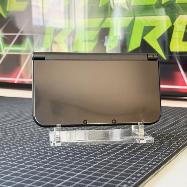 3DS XL! | Black | MODDED w/ 128gb SD card