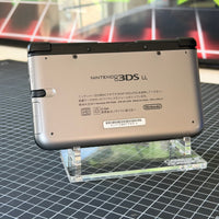 3DS XL! | Grey | MODDED w/ 64gb SD card