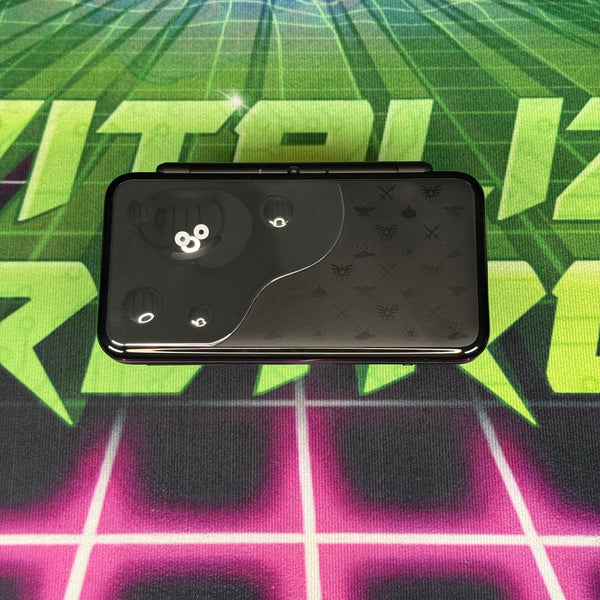 2DS XL CIB! |DRAGON QUEST EDITION| MODDED w/ 128gb SD card Great Condition