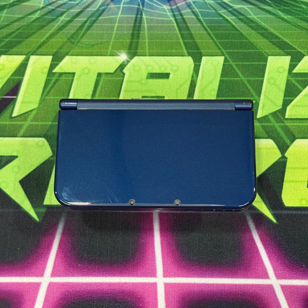 3DS XL! | Blue | MODDED w/ 128gb SD card