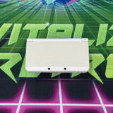 3DS! | WHITE | MODDED w/ 128gb SD card