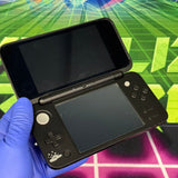 2DS XL CIB! |DRAGON QUEST EDITION| MODDED w/ 128gb SD card Great Condition