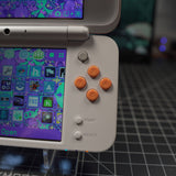 2DS XL! | White and Orange| MODDED w/ 128gb SD card