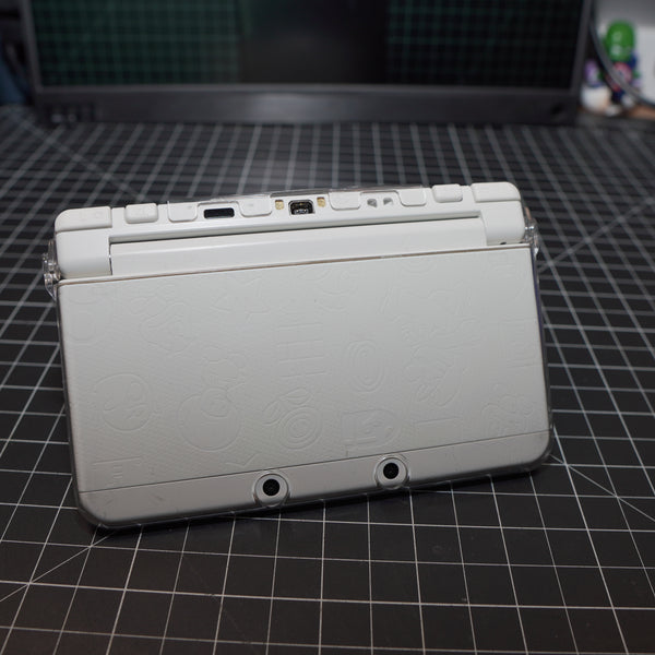 3DS! | WHITE Mario Edition | MODDED w/ 128gb SD card